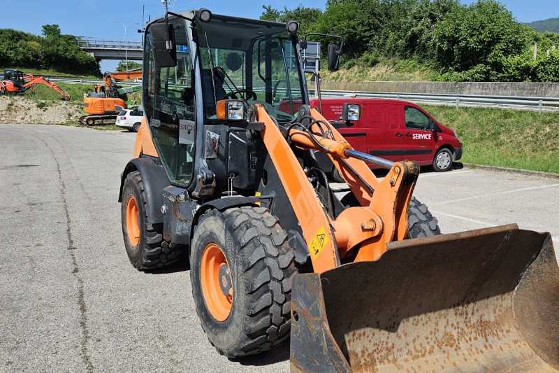 OmecoHub - Immagine KOMATSU WA70-7